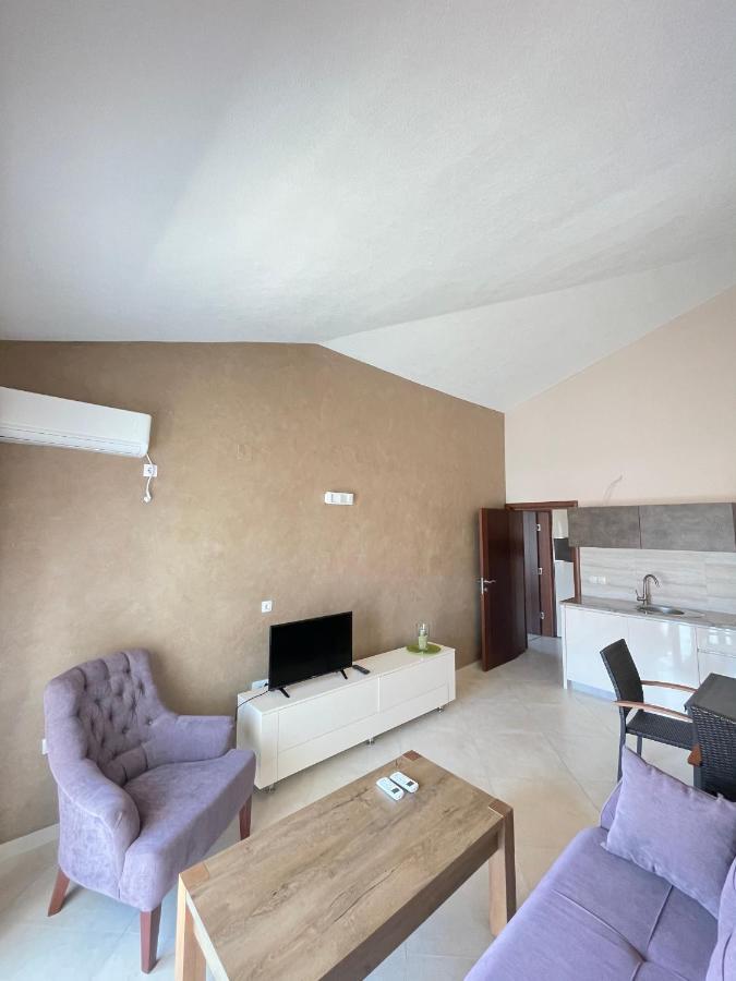Apartments Harris Улцинь Екстер'єр фото