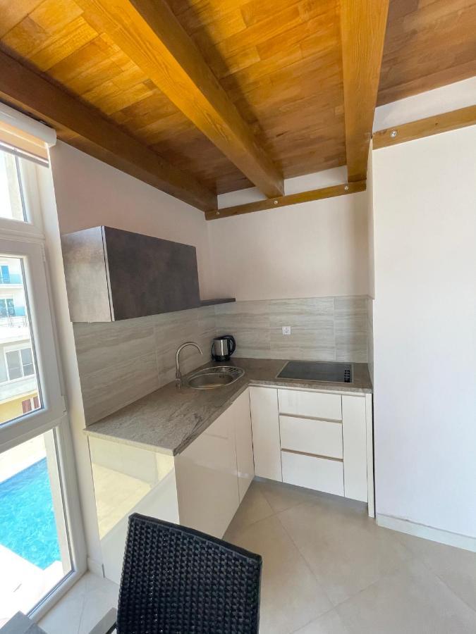 Apartments Harris Улцинь Екстер'єр фото