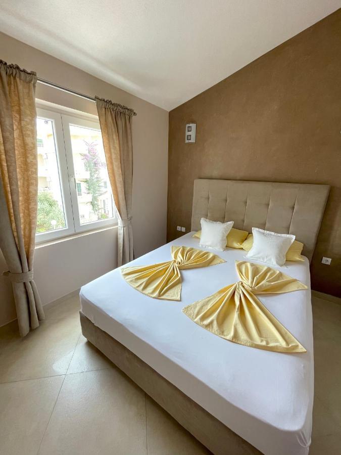 Apartments Harris Улцинь Екстер'єр фото
