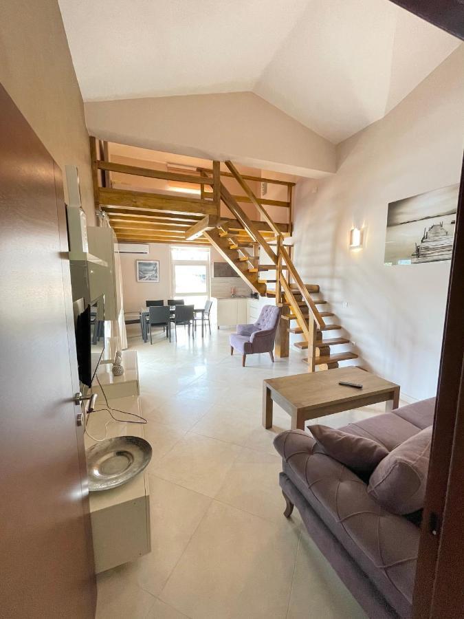 Apartments Harris Улцинь Екстер'єр фото