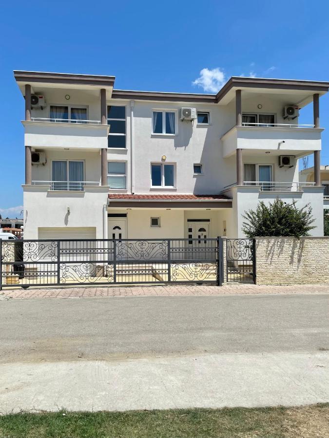 Apartments Harris Улцинь Екстер'єр фото