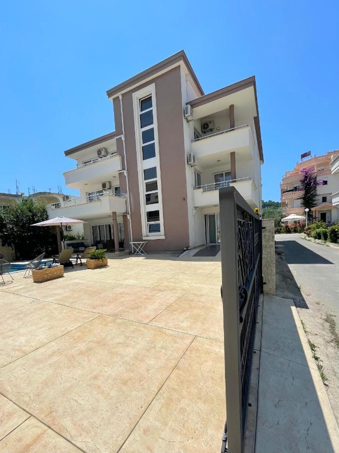 Apartments Harris Улцинь Екстер'єр фото