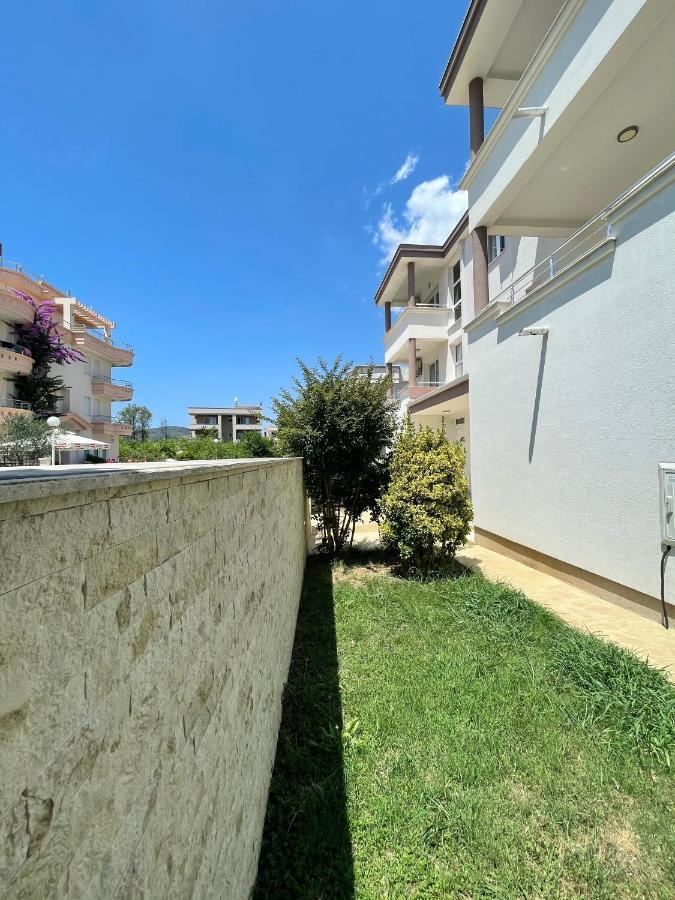 Apartments Harris Улцинь Екстер'єр фото
